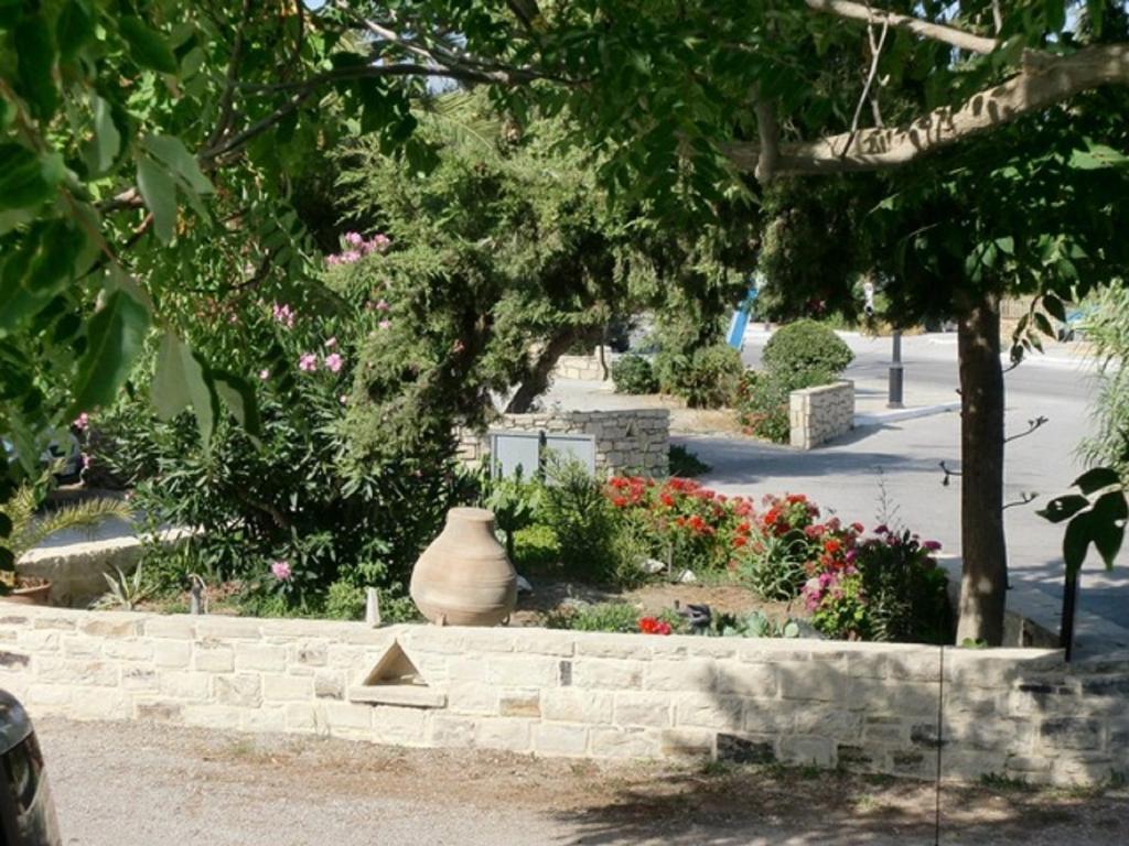 Hotel Neos Matala Exterior foto