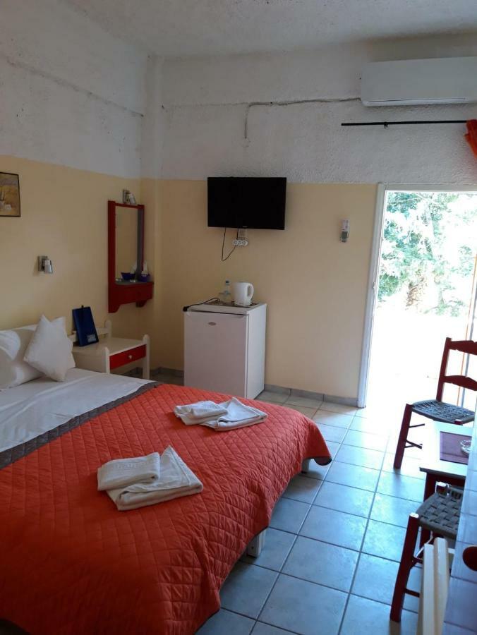 Hotel Neos Matala Exterior foto